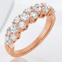 Alianza de diamantes cultivados en laboratorio redondos de 1,00 quilates en oro rosa de 14 quilates