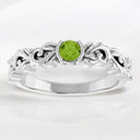 Round Peridot Floral Ring in 925 Sterling Silver