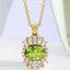 Colgante de diamantes y peridoto ovalado en oro amarillo de 14 kt