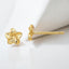 Aretes con flor de plumeria en oro amarillo de 14 kt